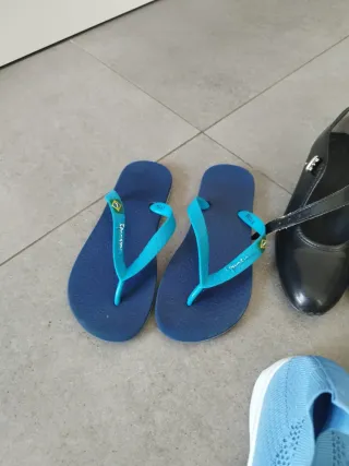 Lote Calzado Talla 31.