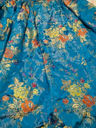 Vestido de fallera azul y dorado