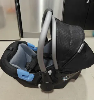 Cochecito de bebé, capazo y silla de recién nacido