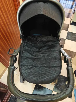 Cochecito de bebé, capazo y silla de recién nacido