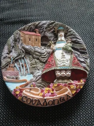 Virgen de Covadonga Cerámica