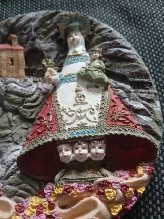 Virgen de Covadonga Cerámica