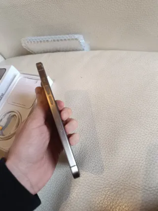 SOLO POR PIEZAS iPhone 15 Pro Max 512GB Silver