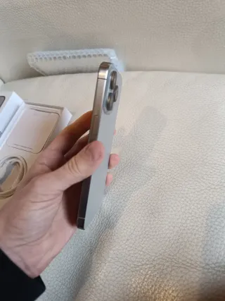 SOLO POR PIEZAS iPhone 15 Pro Max 512GB Silver