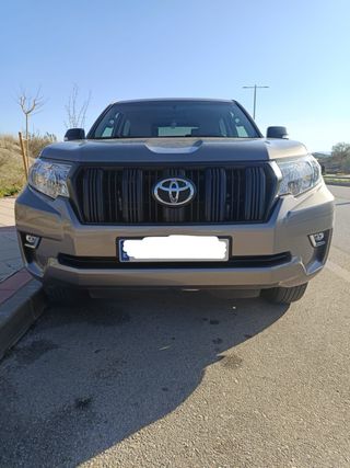 Toyota Land Cruiser 2018