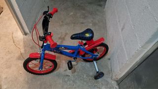Bicicleta Spiderman 3 4 5 años con ruedines