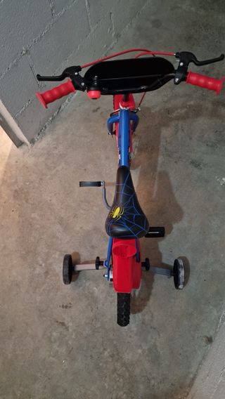 Bicicleta Spiderman 3 4 5 años con ruedines