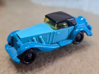 Colección Coches, Trenes y Aviones Kinder