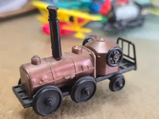 Colección Coches, Trenes y Aviones Kinder