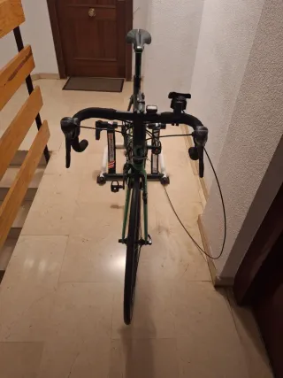 Rodillo de entrenamiento Elite Novo Force