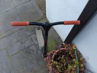 Patinete Bestial wolf Rocky R4