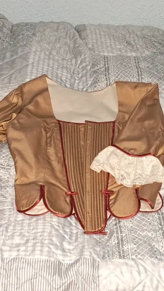 Traje de huérfana 12-14 años