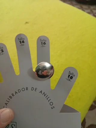 Anillo de plata