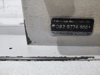 Máquina de coser industrial Brother