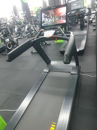 VENTA MAQUINARIA FITNESS PROFESIONAL