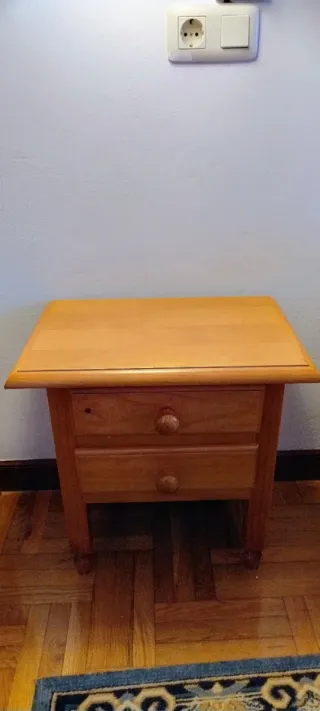 2 Camas 90x200, Cabeceros, Colchones y mesitas