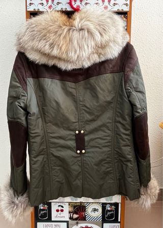 Cazadora larga con piel