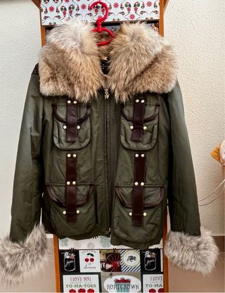 Cazadora larga con piel