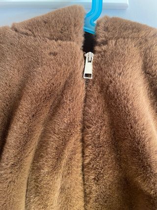 Abrigo de pelo marrón