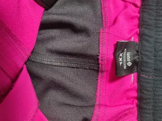 Pantalón trekking Izas. Nuevo.