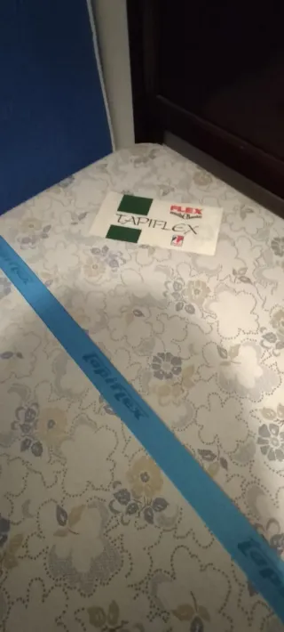 Colchón, base y almohada para cama de 1'05 metros.