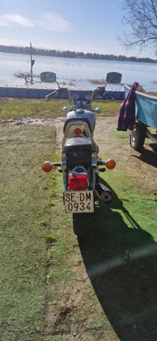 Daelim 125cc color Plata Naked