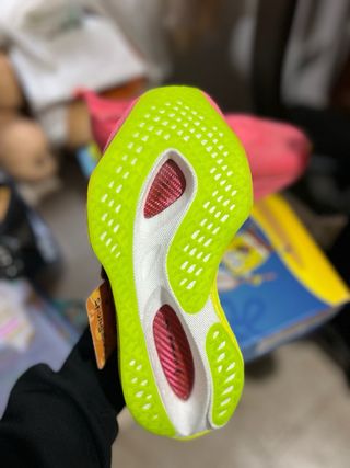 Zapatillas Running Mujer Talla 40.5 Nuevas