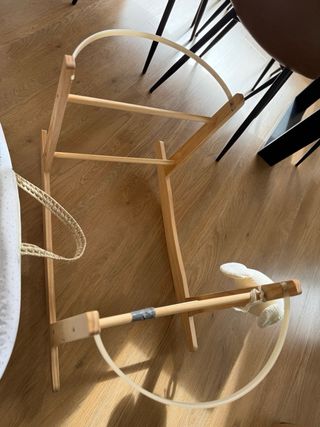 Moisés Bimbidreams con patas balancín