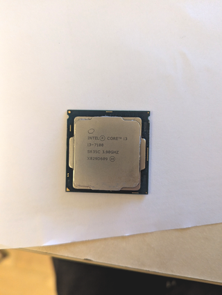 CPU Intel Core i3-7100 3.90GHz