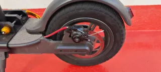 Xiaomi M365 con asiento y cesta