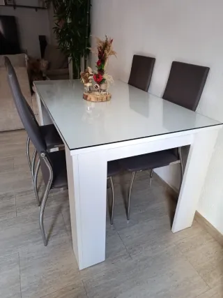 Mesa Comedor Cristal y Madera