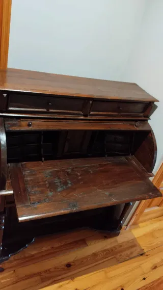 Escritorio antiguo madera maciza