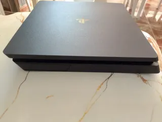 PS4 (PlayStation 4) Negra Seminueva