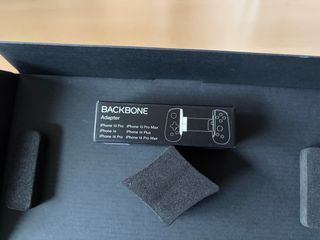 Mando Backbone One iPhone Lightning