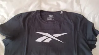 Camiseta Reebok Mujer Talla XL/46 Negro