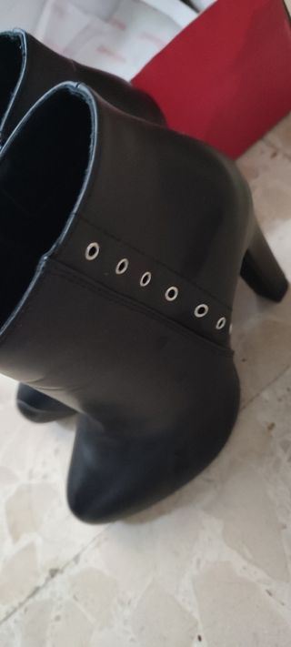 Botines Maria Mare Negros Talla 38