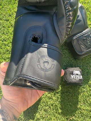 Guantes Venum Elite MMA/Boxeo