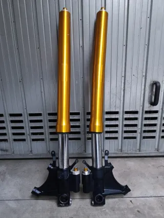 Forcelle Yamaha R6 da riparare
