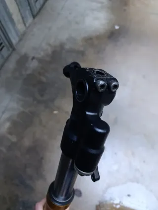 Forcelle Yamaha R6 da riparare