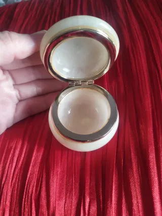 Caja joyero de alabastro con rosa