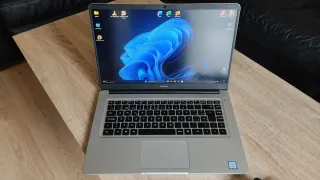 Portátil Huawei 15 i5 8ª Gen 16GB RAM 500GB SSD