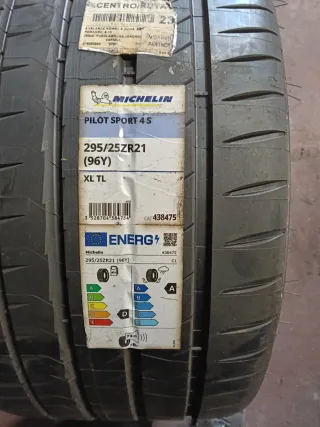 2 Neumáticos Michelin Pilot Sport 4S 295/25ZR21