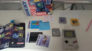 Nintendo Game Boy con 3 juegos y caja