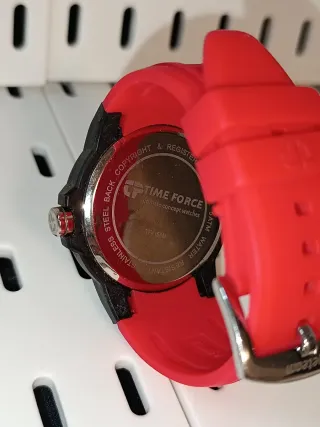 Reloj Time Force Negro y Rojo