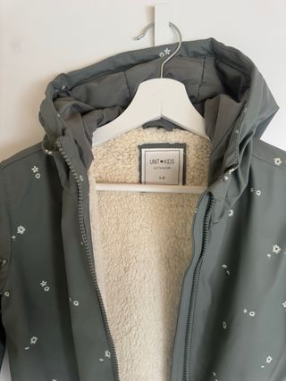 Chubasquero niña verde flores T 9-10