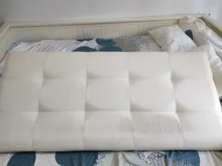 Cabecero polipiel blanco