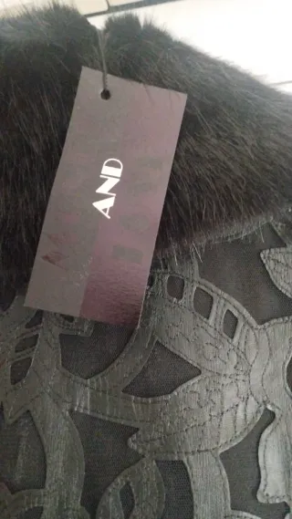 Giacca donna nera con pelliccia made in Italy