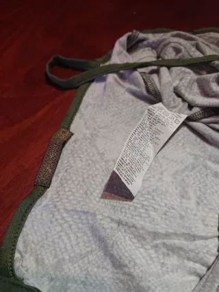 Camiseta tirantes verde estampado animal print