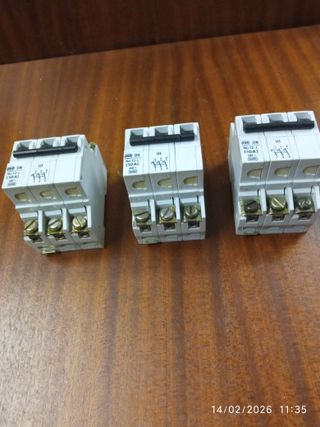 3 Interruptores Diferenciales DN 10A