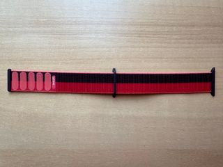 Apple Watch 45mm. Product Red 2021 Sport Loop